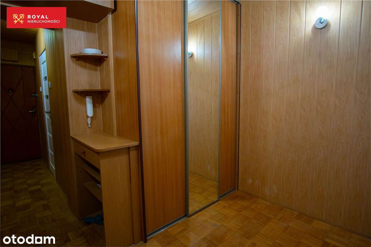 Przestronne dwupokojowe mieszkanie w centrum-8