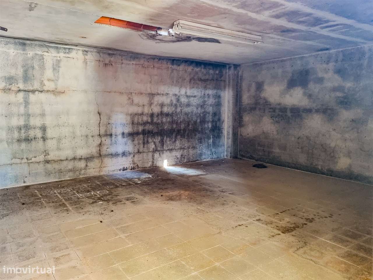 Armazém destinado a Indústria e Armazém – Macieirinha, Leiria - Grande imagem: 5/39