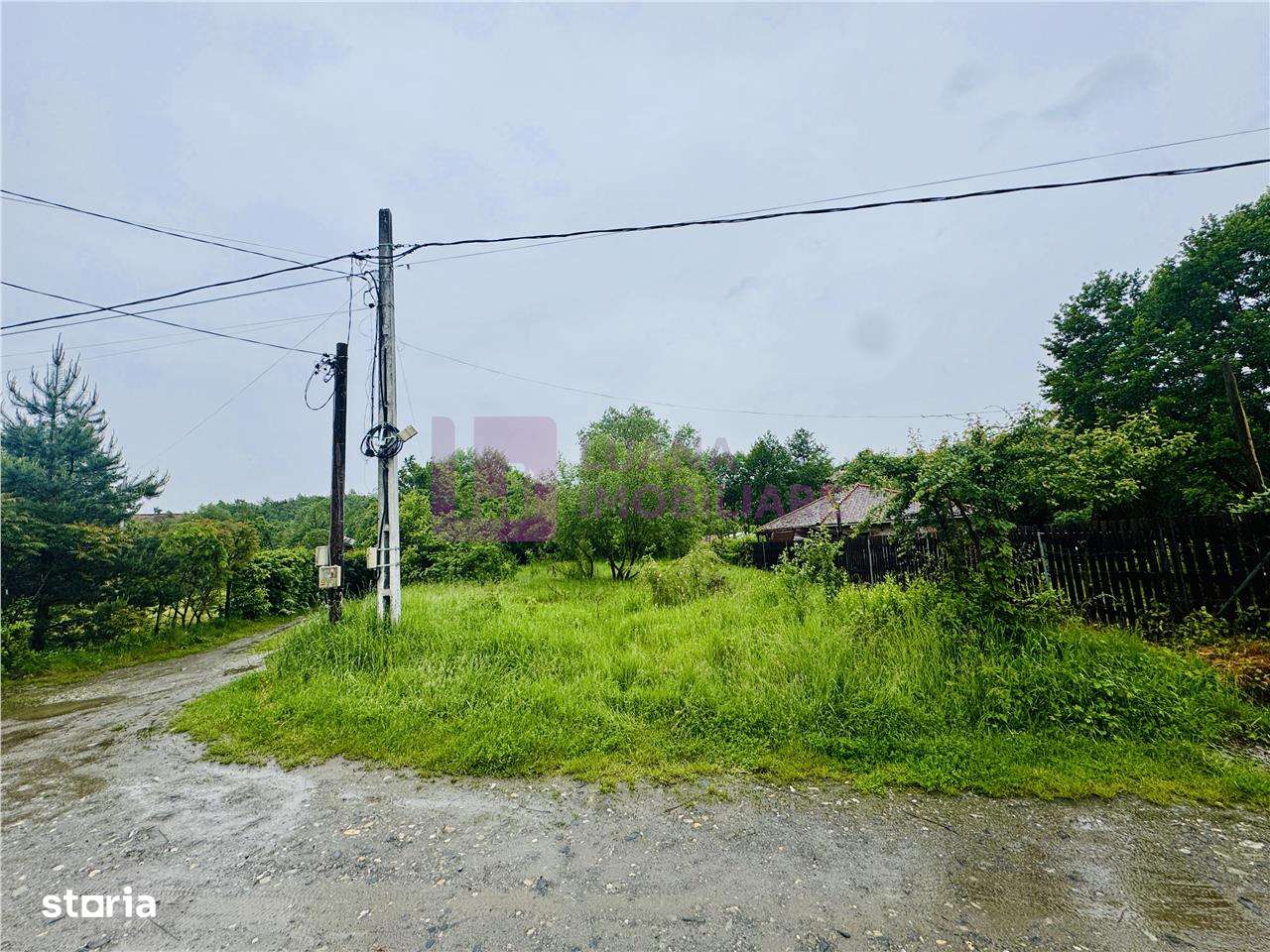 Teren intravilan 1600 mp | Valea Avrigului | zona turistica - Imagine principală: 5/7