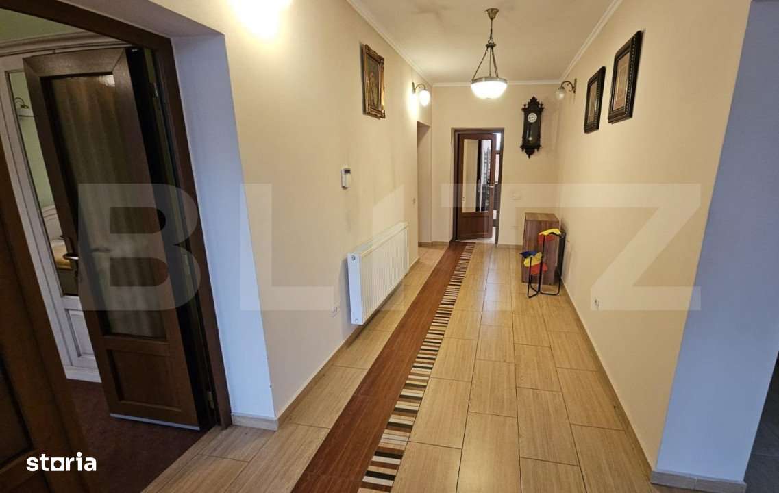 Casa individuala D+P cu 6 camere, 260mp, 3 bai, teren 921 mp, zona Seb - Imagine principală: 4/13