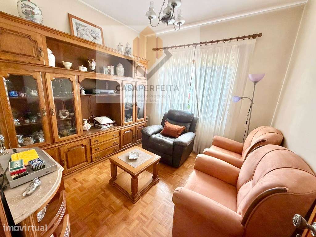 2 Andares Moradia T3 com Terreno, Anexo e Garagem - Avintes-19