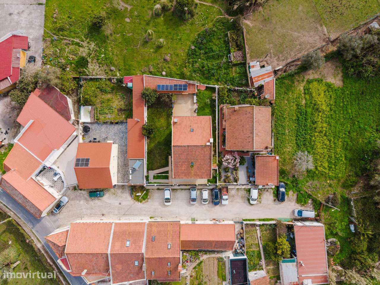 Moradia Independente em Caneças, Odivelas - T3+5-48