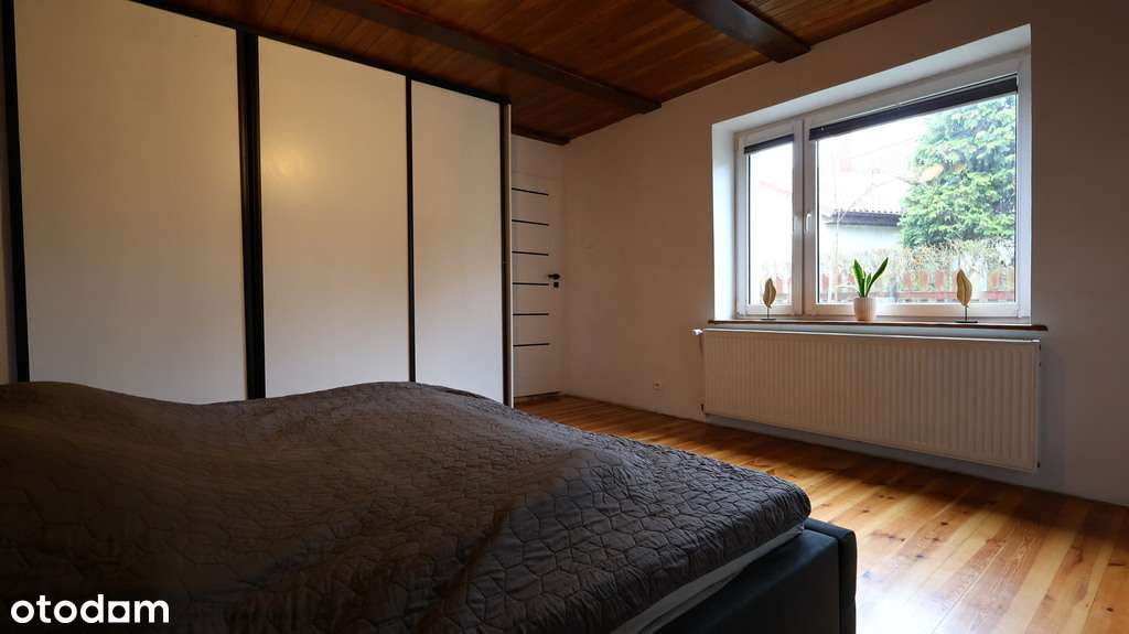 Wolnostojący dom z 19-arową działką-13