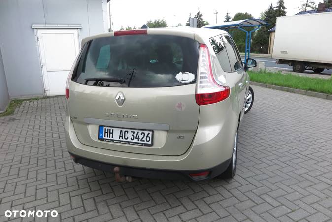 Renault Grand Scenic dCi 130 FAP Luxe - 12