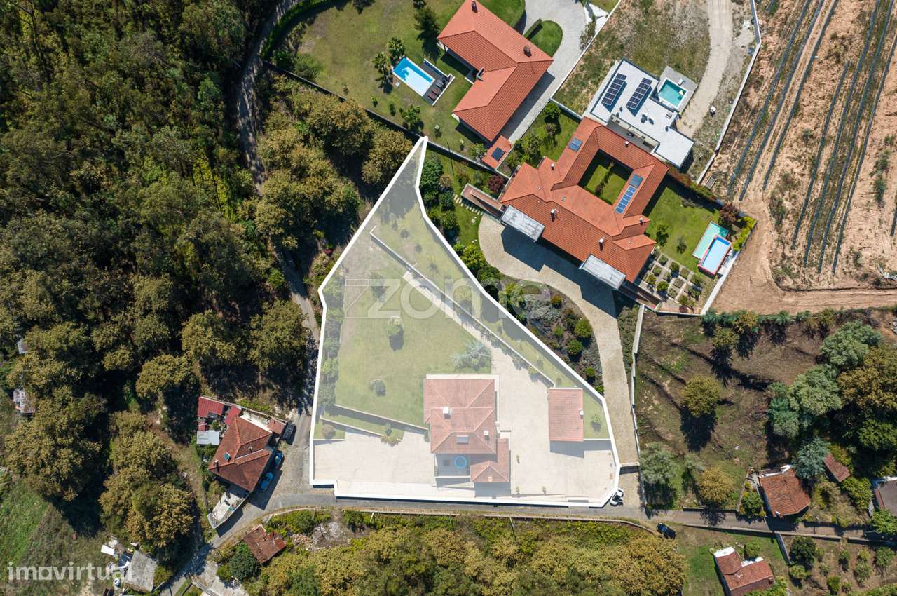 Moradia T3 em Vale, Arcos de Valdevez - Grande imagem: 2/50