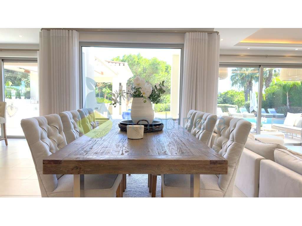 Encantadora moradia T4 em Vale do Lobo-6