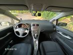 Toyota Auris 1.33 VVT-i Terra - 8