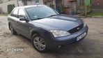 Ford Mondeo 1.8 Trend - 10