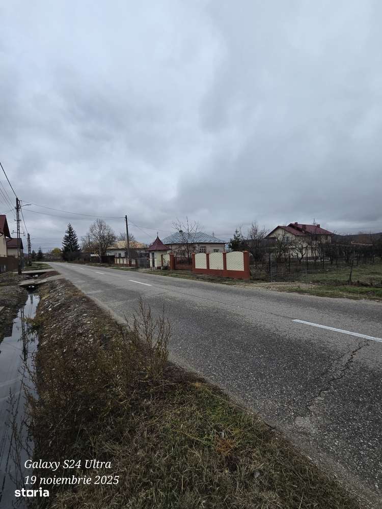 Teren intravilan Vâlcelele 5000mp-2