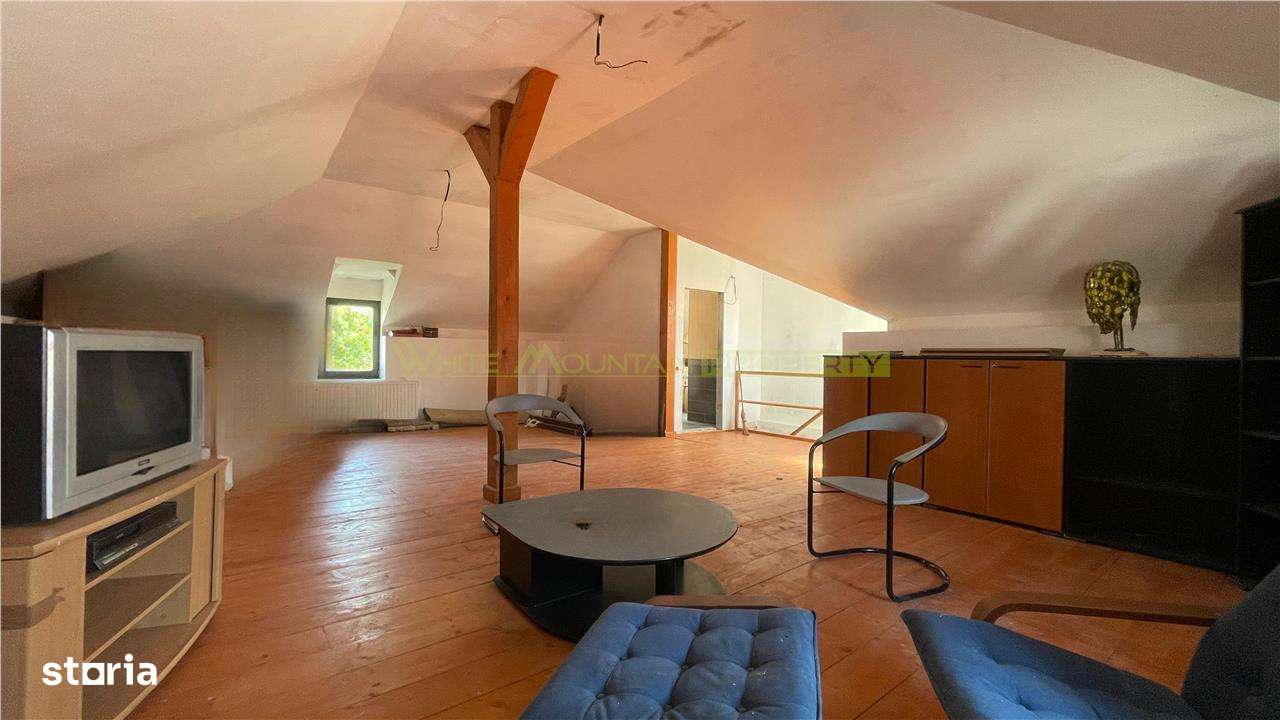 Casa speciala cu istorie de vanzare Jimbor | Fosta scoala - Imagine principală: 5/15