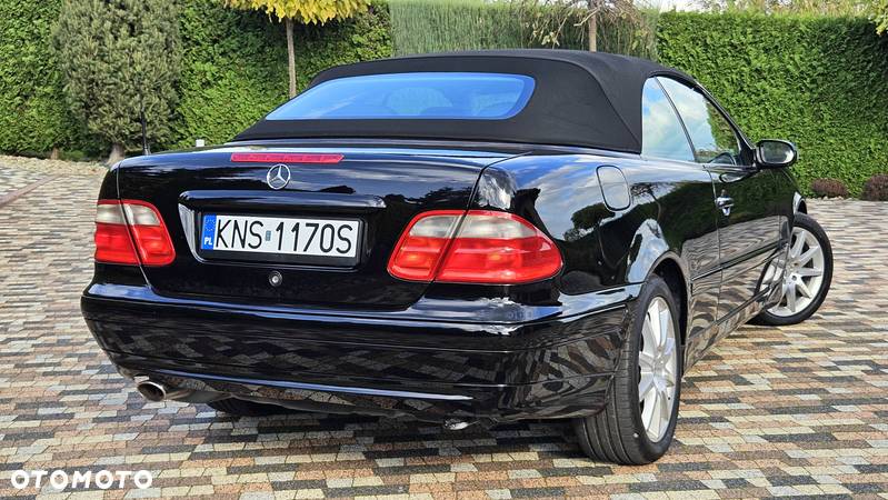 Mercedes-Benz CLK - 3