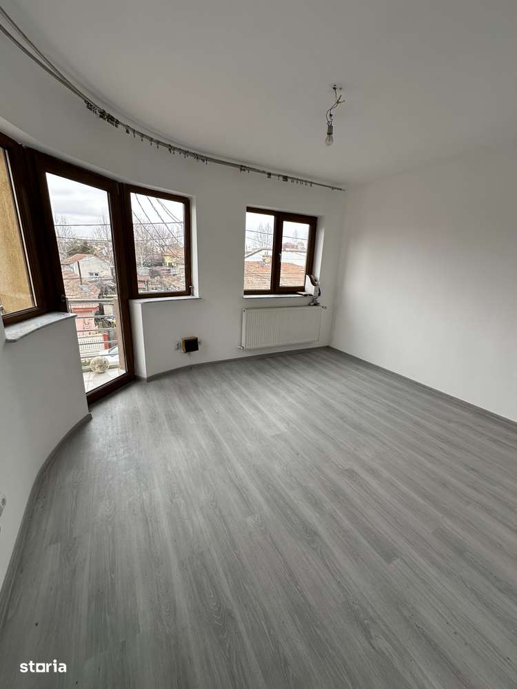 Apartament 4 camere Tufanele-10