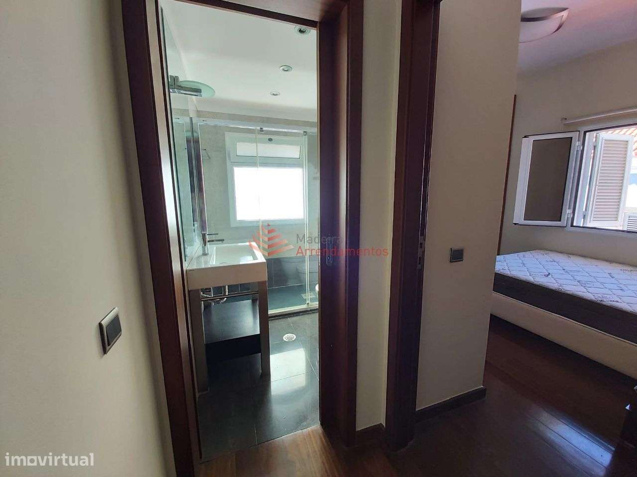 Moradia T3 em Funchal - Grande imagem: 3/27