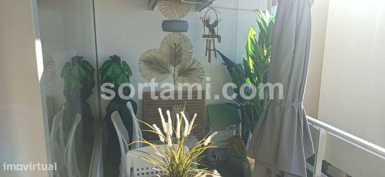 Apartamento T0 Venda em Quarteira,Loulé - Grande imagem: 5/7