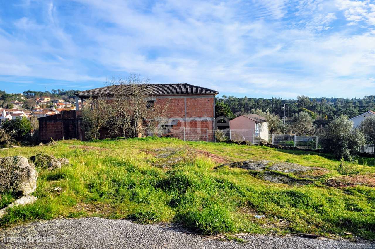 Terreno Urbano em Passos de Silgueiros - Grande imagem: 5/30