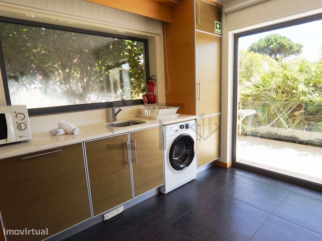 Moradia V4 com Piscina para Venda em Soltroia, Troia-13