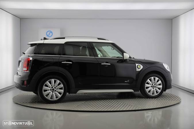 MINI Countryman Cooper SE ALL4 Auto - 5