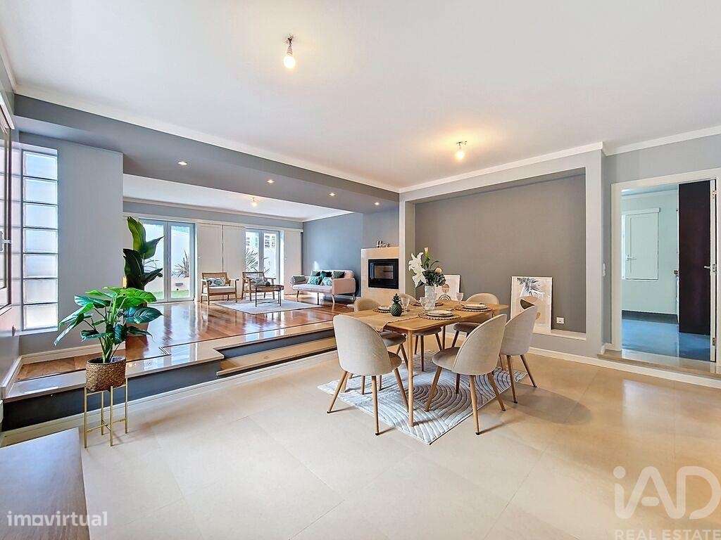 Moradia isolada T4 em Venda do Pinheiro e Santo Estêvão das Galés de 2 - Grande imagem: 4/30