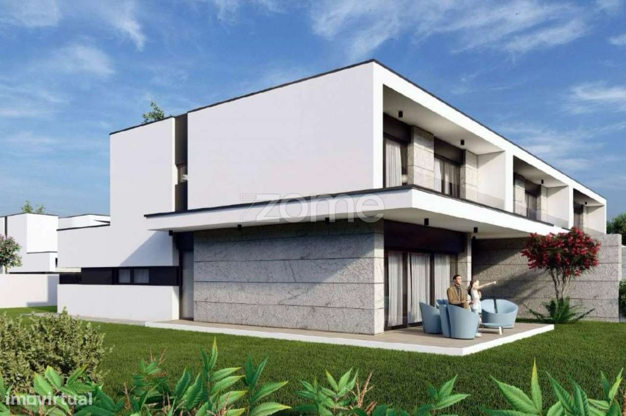 Moradia T3 inserida num condomínio fechado em Antas - V.N.FAMALICÃO - Grande imagem: 2/15