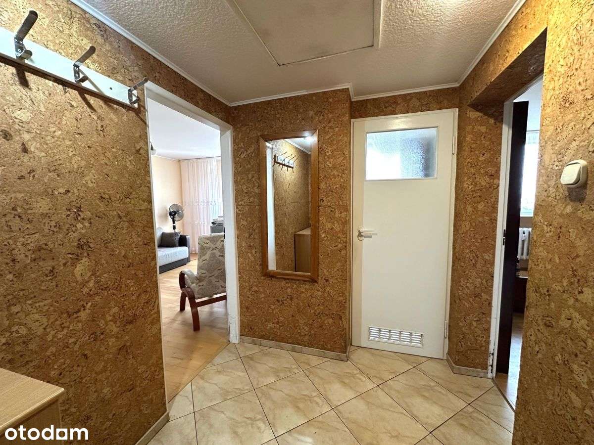 Mieszkanie 2 pokoje, balkon i miejsce postojowe!-12