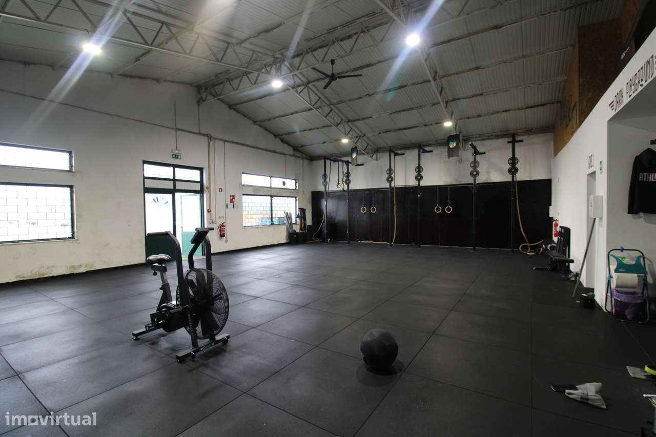 Espaço comercial em Avelãs de Caminho para venda-19
