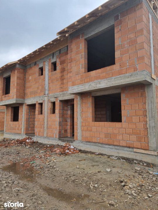 Duplex in Bragadiru / ansamblu rezidential nou