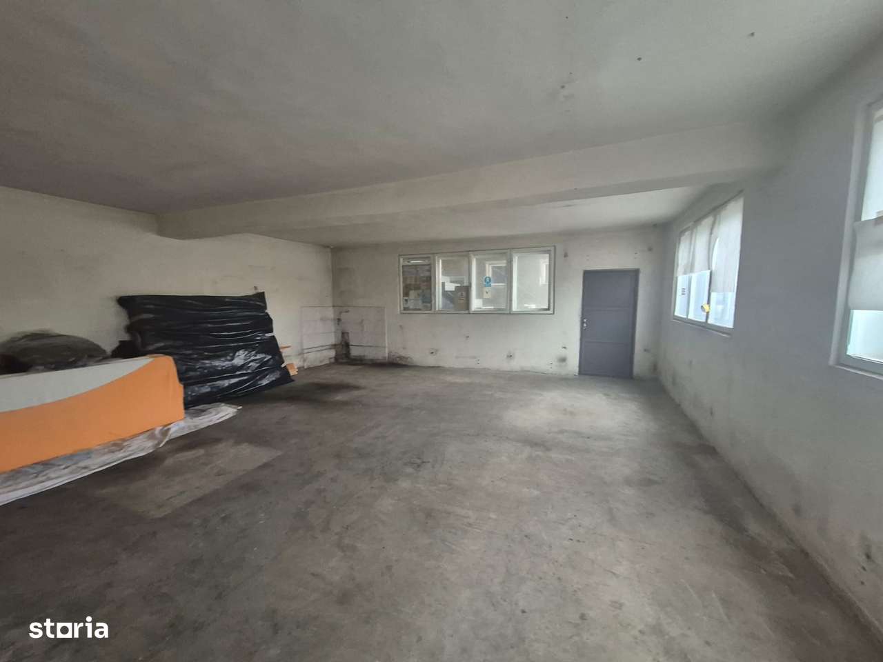 Cladire de inchiriat 266mp - Imagine principală: 5/8