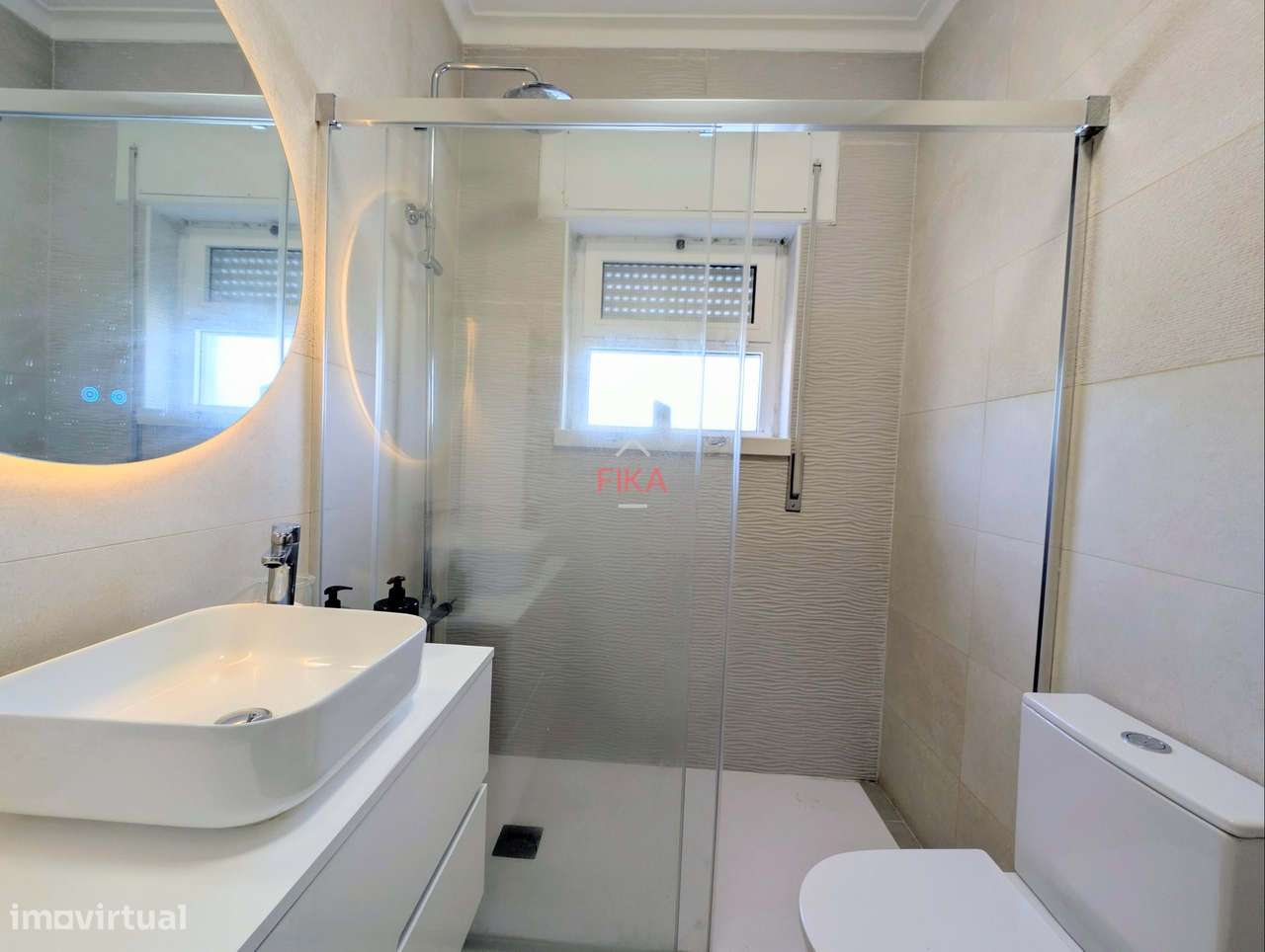 Andar de moradia T2 c/garagem-12