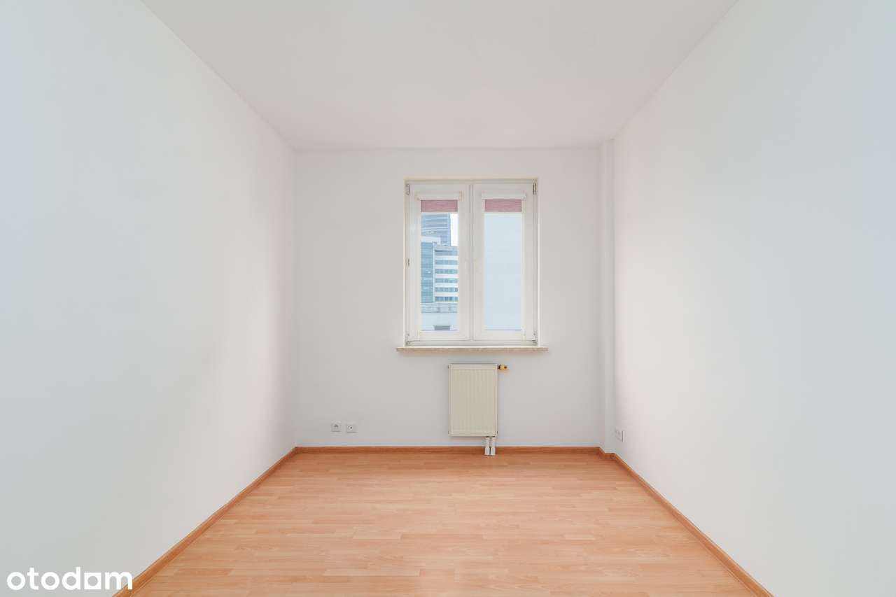 Dwupokojowe mieszkanie z dużym balkonem i garażem, bliska Wola-3