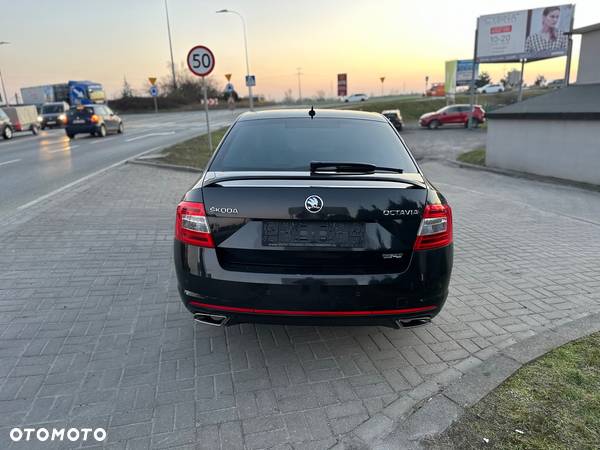 Skoda Octavia 2.0 TSI RS - 4