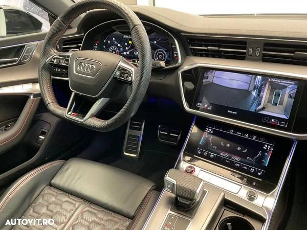 Audi RS7 4.0 TFSI quattro Tiptronic - 16