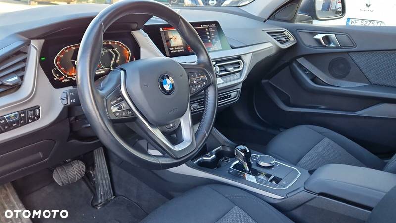 BMW Seria 1 118i Advantage - 9