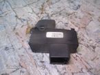 Interruptor 30889758 VOLVO V40 2002 VIDRO TRASEIRO Direito - 2