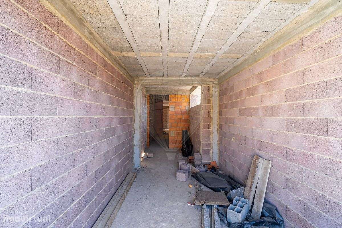 Moradia T4 para venda-22