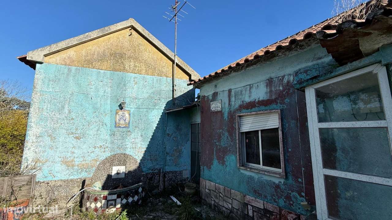 Moradia para reconstrução | Terreno 1.506 m2 | Vista campo | Periferia-4