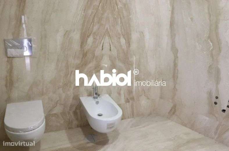 Moradia T4, Individual com piscina em Barcelos - Grande imagem: 5/39