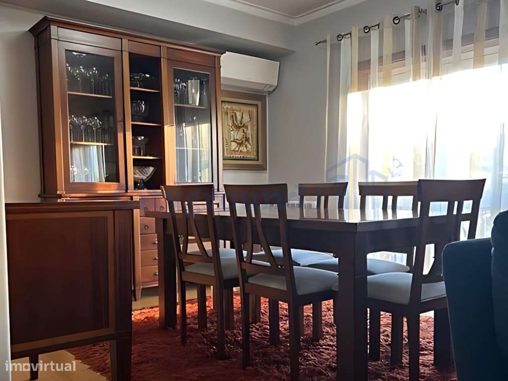 Duplex T3 com Varandas, Terraço e Vista Desafogada para o Castelo d... - Grande imagem: 4/40