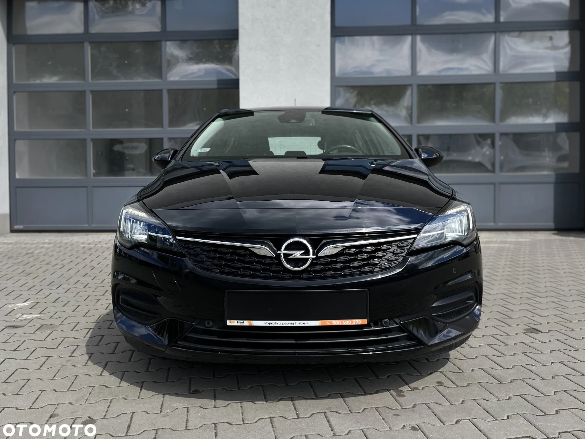 Opel Astra V 1.2 T Elegance S&S - 9