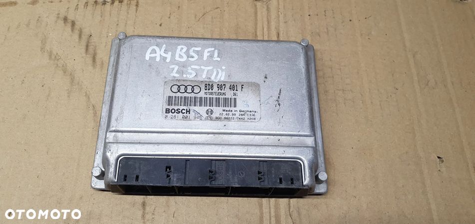 Sterownik komputer silnika Audi A4 B5 2.5 TDI 8D0907401F - 1