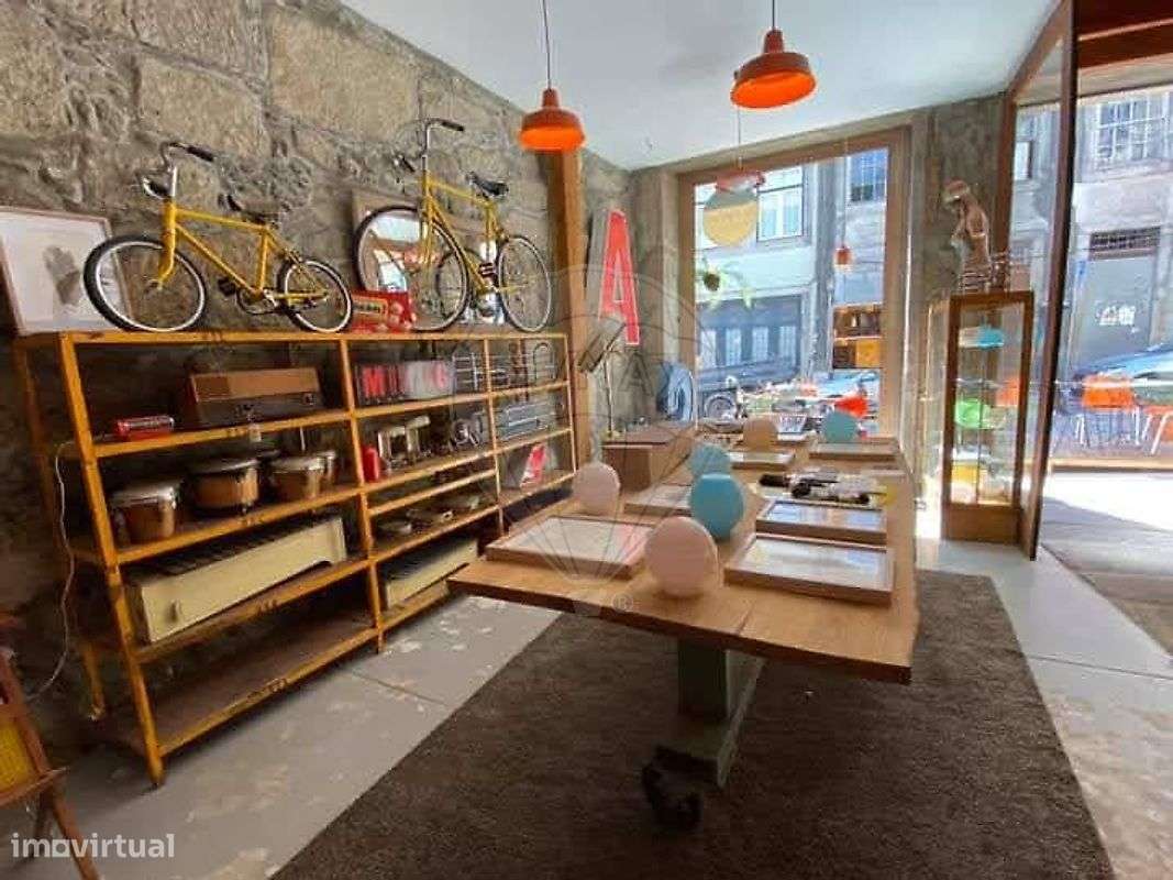 Prédio  para venda - Grande imagem: 2/13