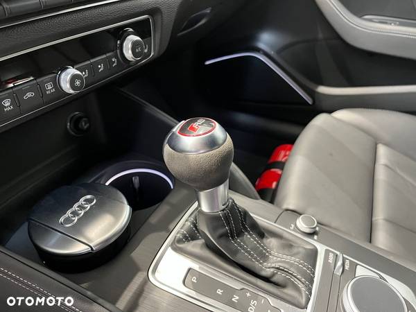 Audi RS3 2.5 TFSI Quattro S tronic - 39