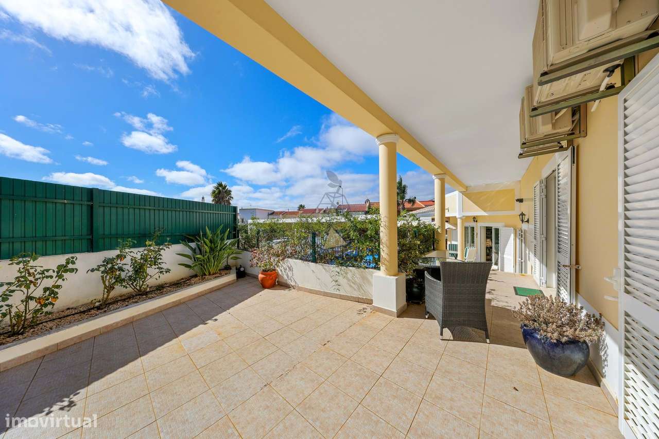 Moradia T4 com Piscina no Sargaçal - Lagos - Grande imagem: 4/60