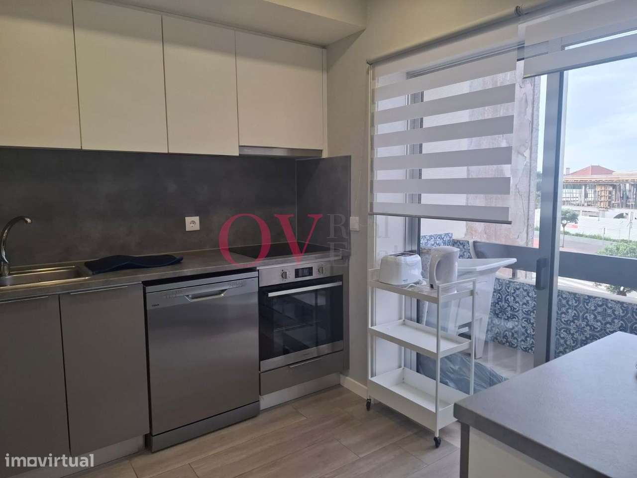 Apartamento T2 na Praia da Barra com 4 varandas e vista de Ria, para v - Grande imagem: 3/23