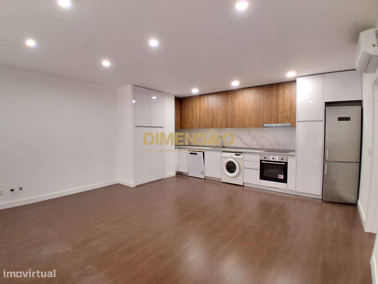 Apartamento T2+1 junto às Piscinas de Águas Santas DCI155 - Grande imagem: 2/20