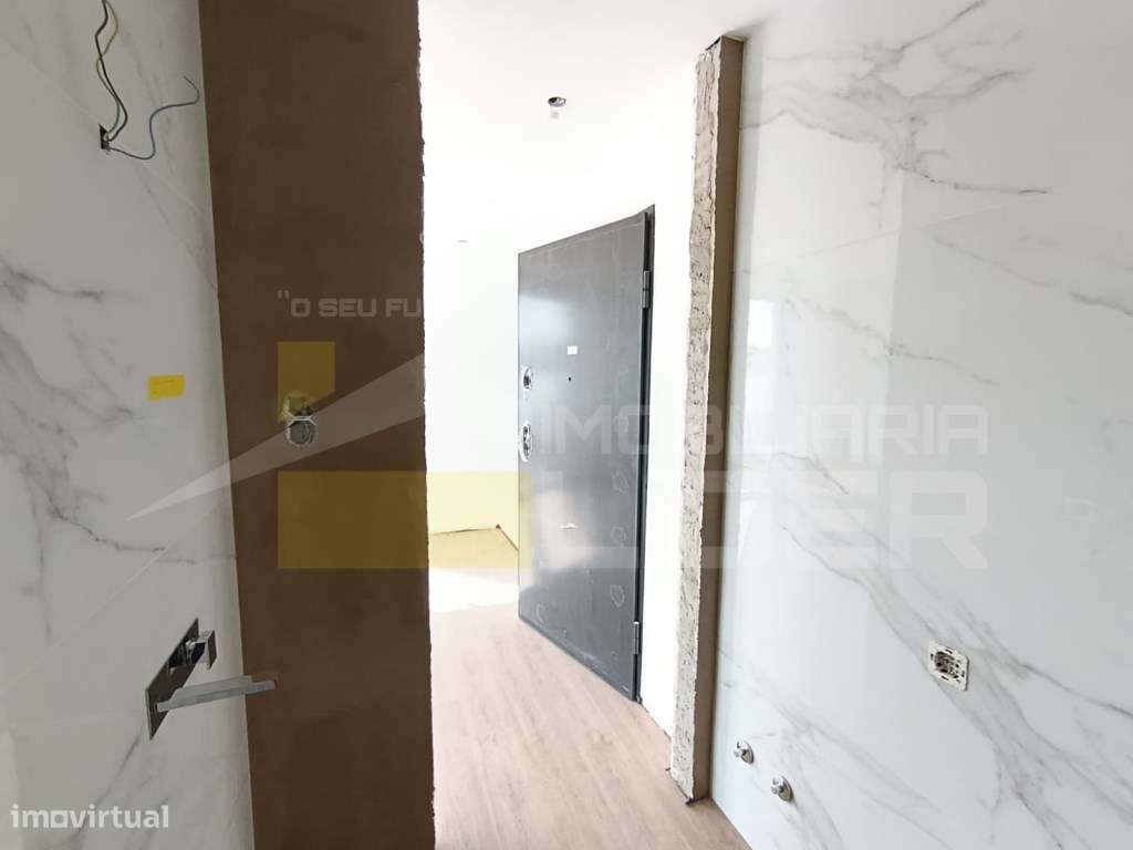 T4 penthouse duplex na Lourinha-36
