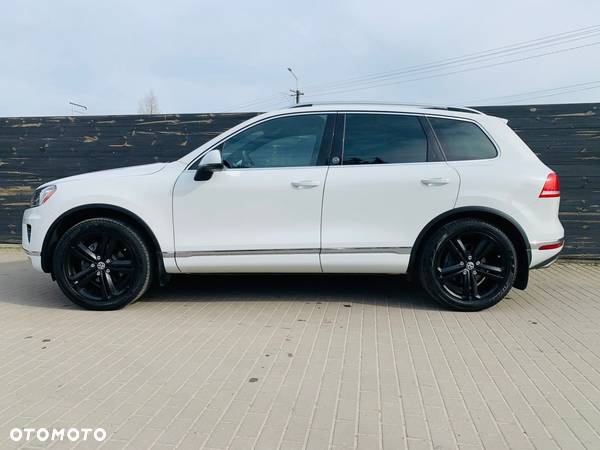 Volkswagen Touareg - 13