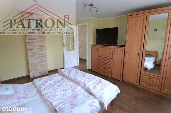 Atrakcyjny dom z garażem (2004) w Nowogrodźcu-14