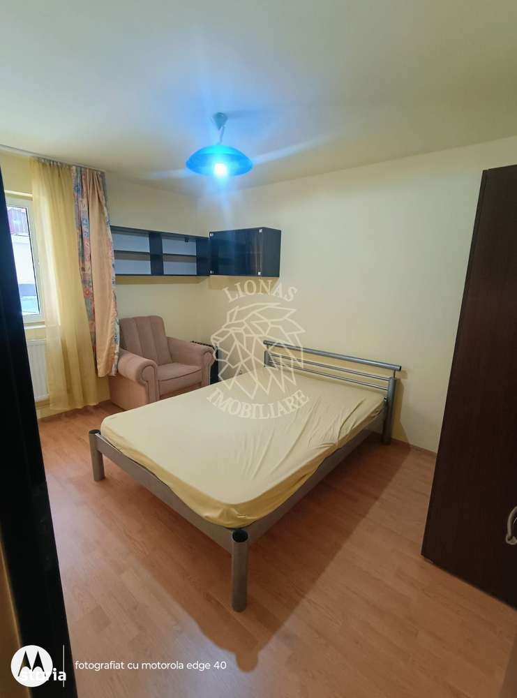 Apartament cu parcare de închiriat 44.5 mp, 2 camere,strada Florilor F - Imagine principală: 4/5