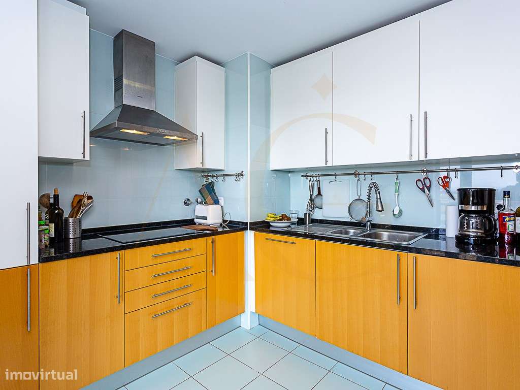 Apartamento T3 em Olhão com vistas incríveis e piscina comum-8