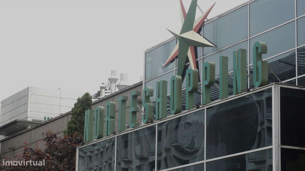 Apartamento T0 com terraço, Condomínio exclusivo junto Norteshopping-20